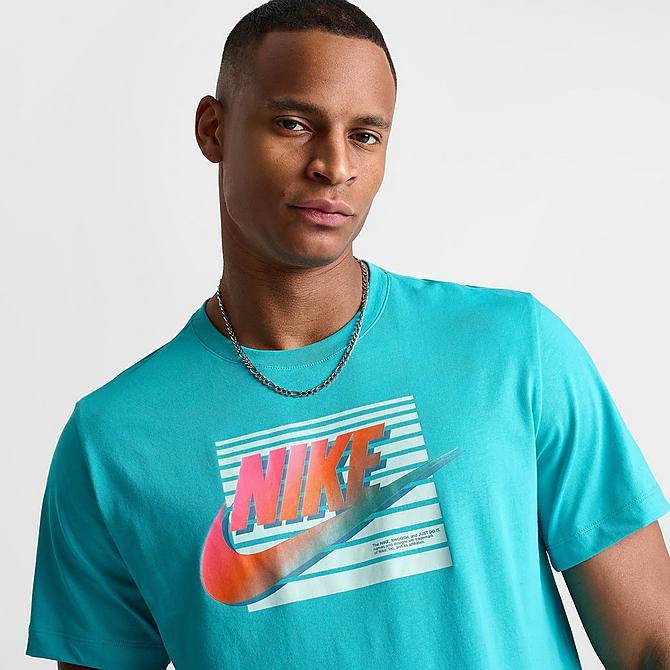 Nike Sportswear Futura Gradient Graphic T-Shirt